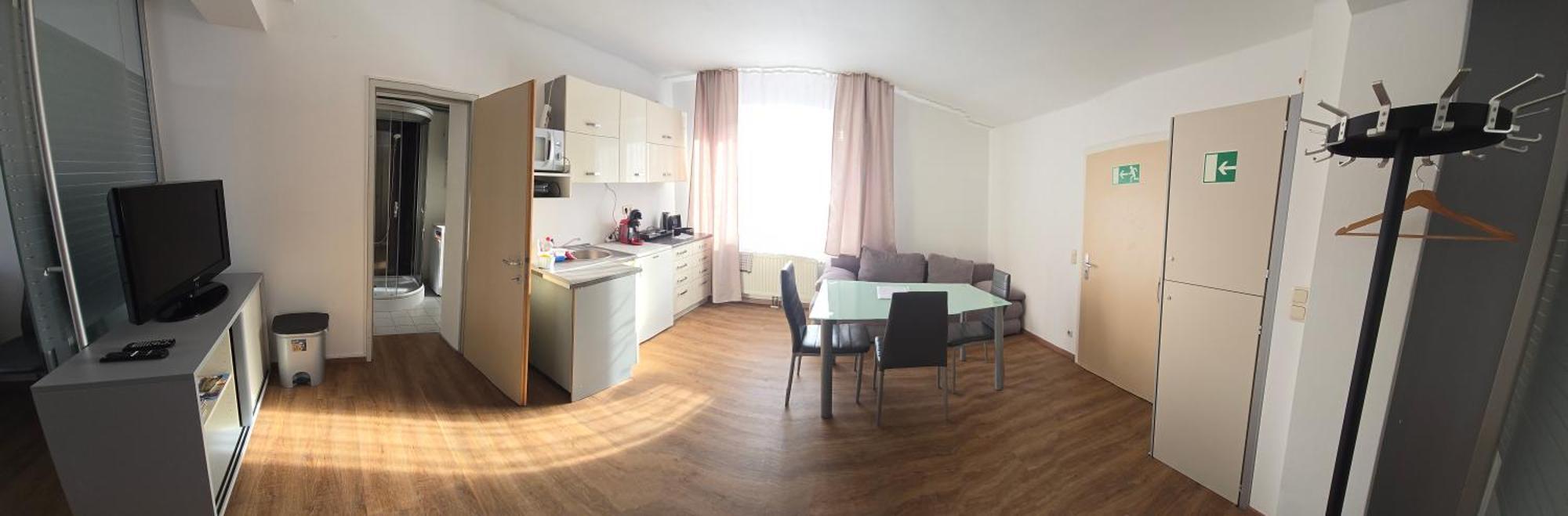 An Der Donau Apartment *
